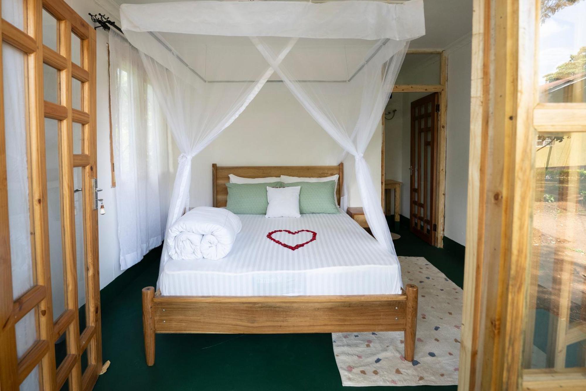Mkoani Homestay Moshi Exterior foto